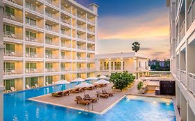 Chanalai Hillside Resort, Karon Beach